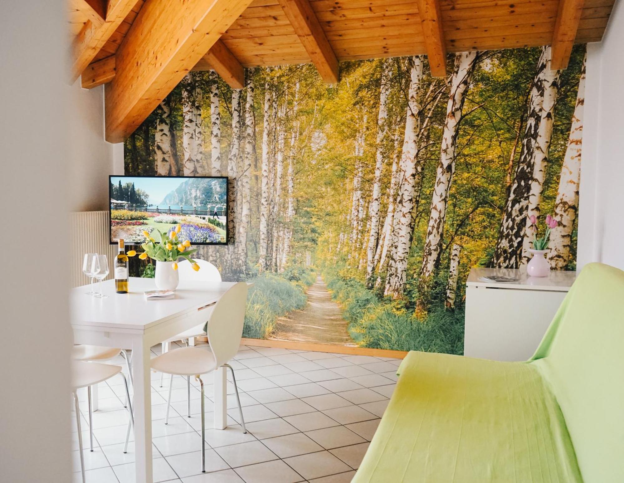 Appartamento Betulla - Peaceful & Happy Stay Riva del Garda Exterior foto